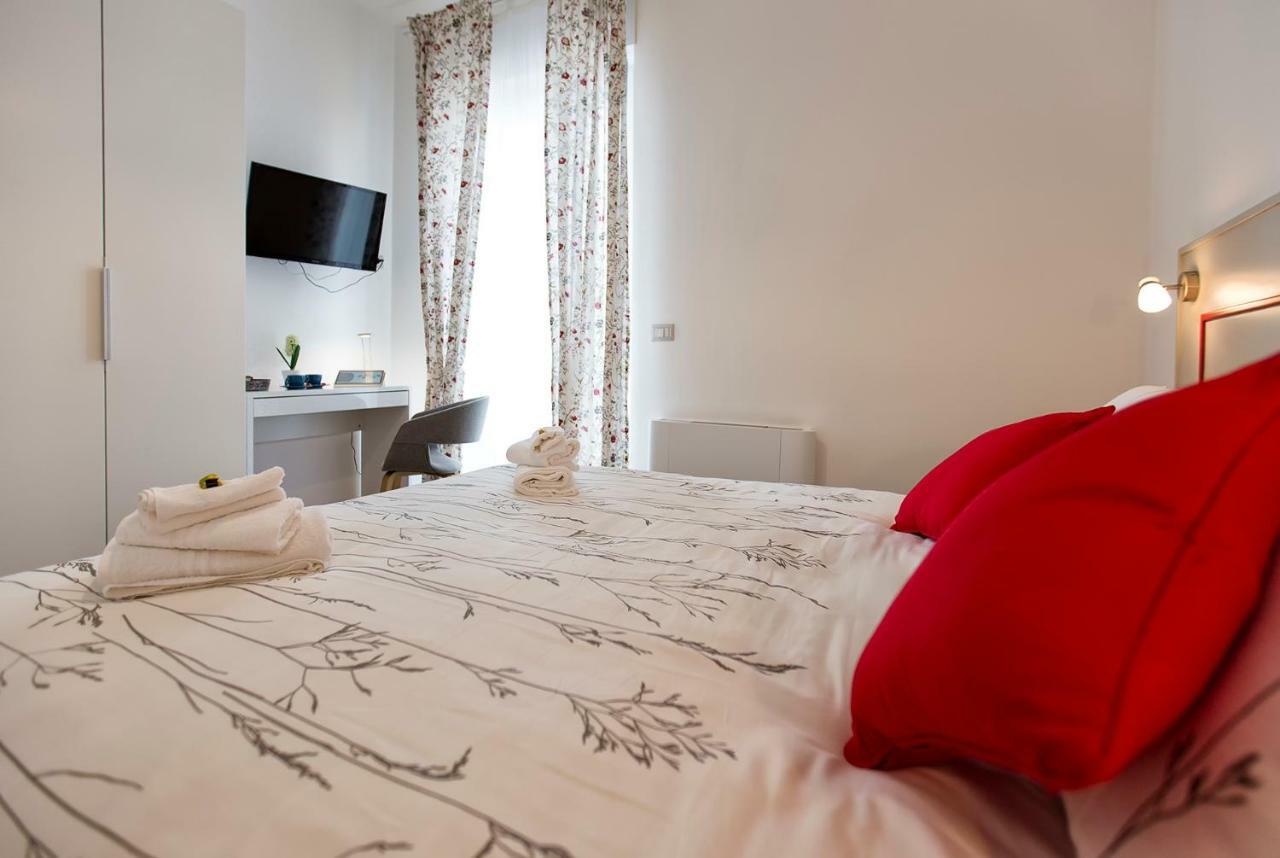 סאסארי Jolie Julie Accomodation מראה חיצוני תמונה